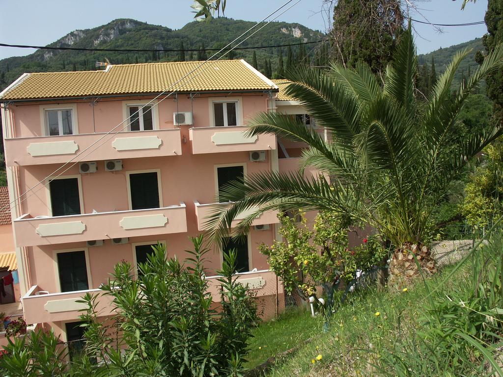 Alexis Apartments Benitses  Exterior photo